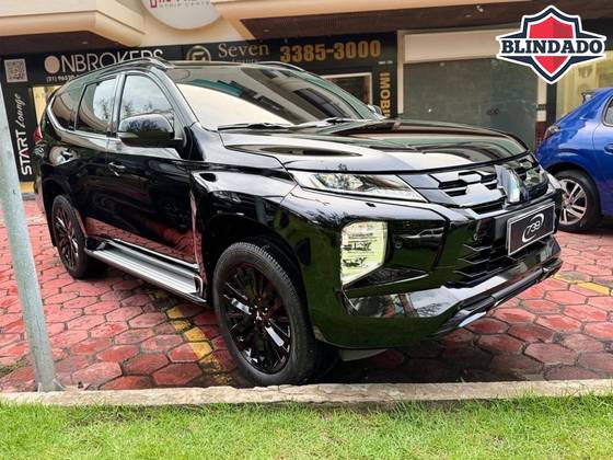 MITSUBISHI PAJERO SPORT 2.4 16V MIVEC TURBO DIESEL LEGEND BLACK AWD AUTOMÁTICO MITSUBISHI PAJERO SPORT 2.4 16V MIVEC TURBO DIESEL LEGEND BLACK AWD AUTOMÁTICO